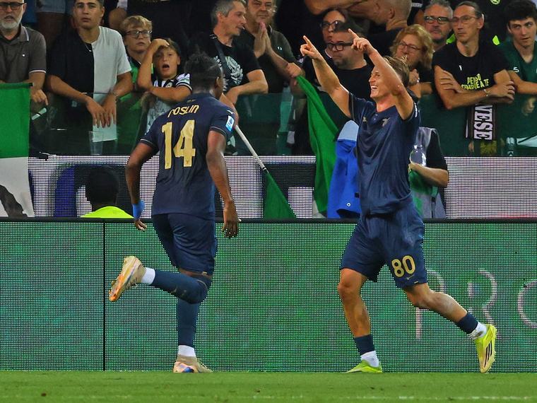 La Lazio ribalta 2-1 l’Udinese e raggiunge Inter e Roma in vetta alla classifica