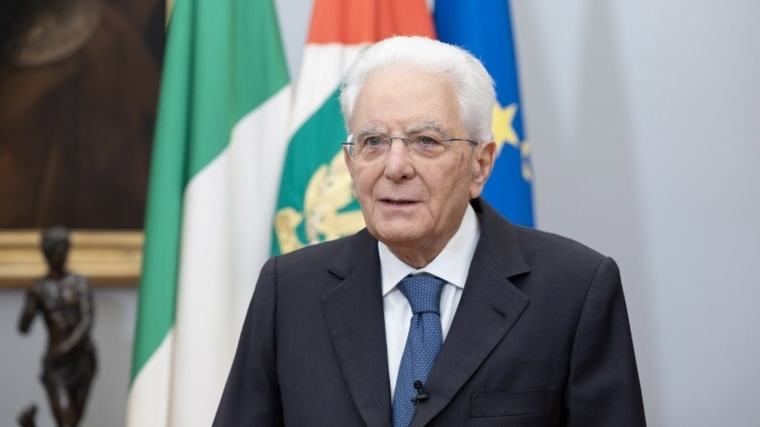 Mattarella: "Economia mondiale a rischio senza una convivenza pacifica tra Stati"