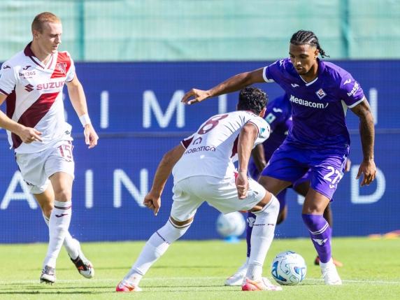 Fiorentina, col Torino arriva la terza sconfitta: cori e contestazioni al Franchi
