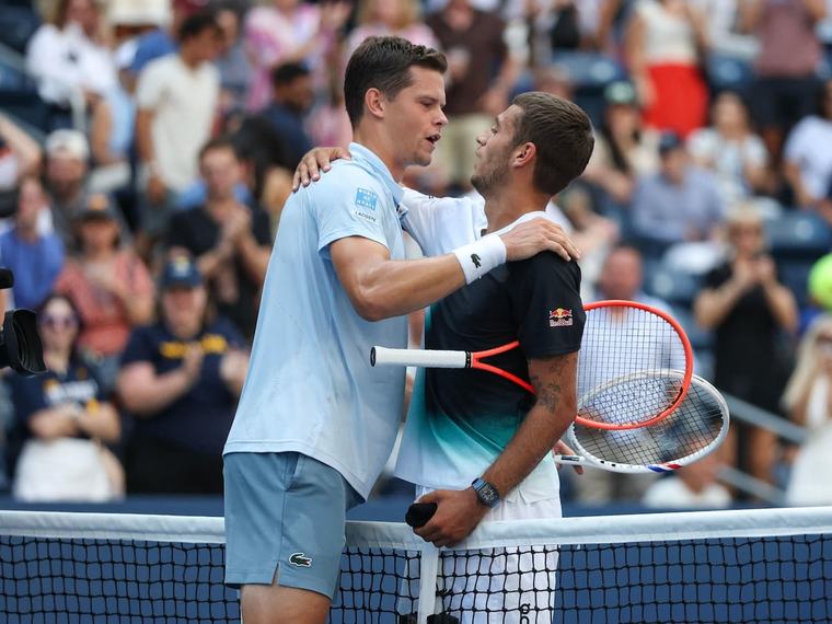 La sparata di Medvedev: “I tennisti tutti pazzi”