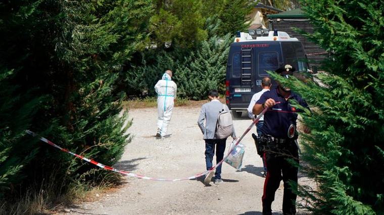 Spara ai due fratelli e poi si uccide: tre morti a Benevento