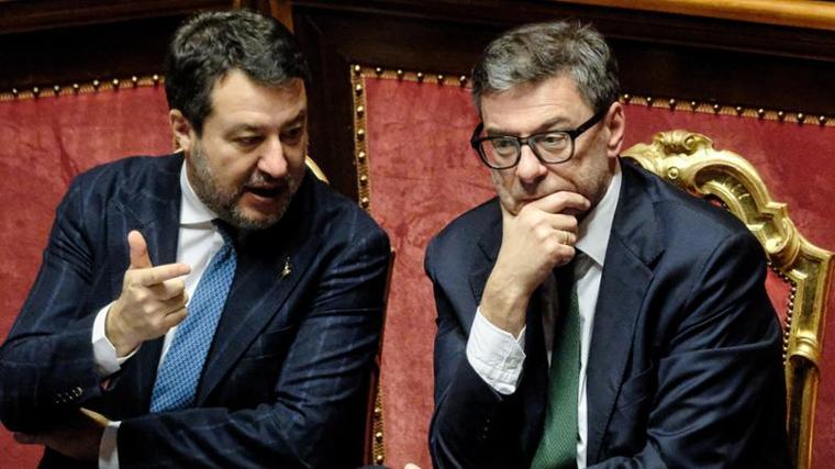 Lega, i ribelli arruolano anche Giorgetti. Il ministro al tavolo per il futuro del partito