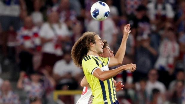 Guendouzi squalificato per 4 turni dopo la follia col Lione. Niente "derby" Champions con la Roma