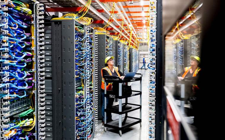 Amazon, Busnelli: "Restituiremo l'acqua utilizzata per i data center" Lorenzo Borga