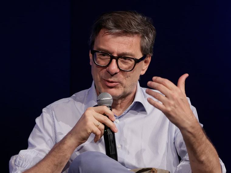 Giorgetti a Cernobbio: “Abbiamo tenuto la barca in galleggiamento”. Sul Pil: “Potremmo avvicinarci anche all’1%”