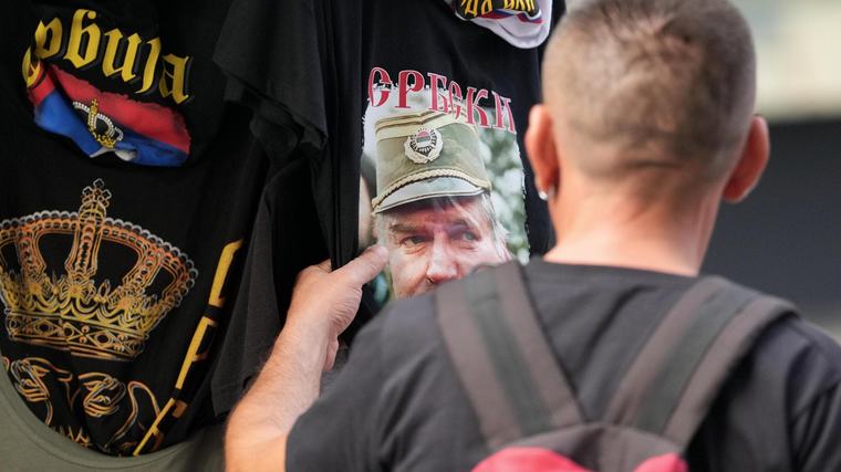 “I funerali rappresentano un’occasione per Vucic in vista del voto”