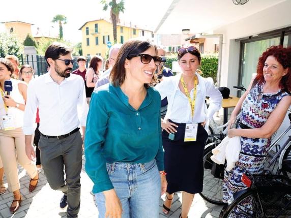 Crisi climatica, energia, trasporti: l’«agenda» di Schlein per la sfida al centrodestra