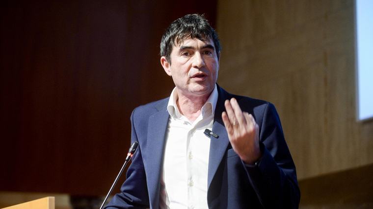 Fratoianni: “Una sveglia per Europa e Italia, corriamo ai ripari contro gli estremismi”