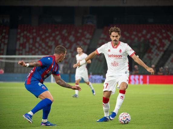 Il Bari batte un colpo: 1-0 al Casarano in un San Nicola ancora deserto. Decisivo il gol di Bianchi