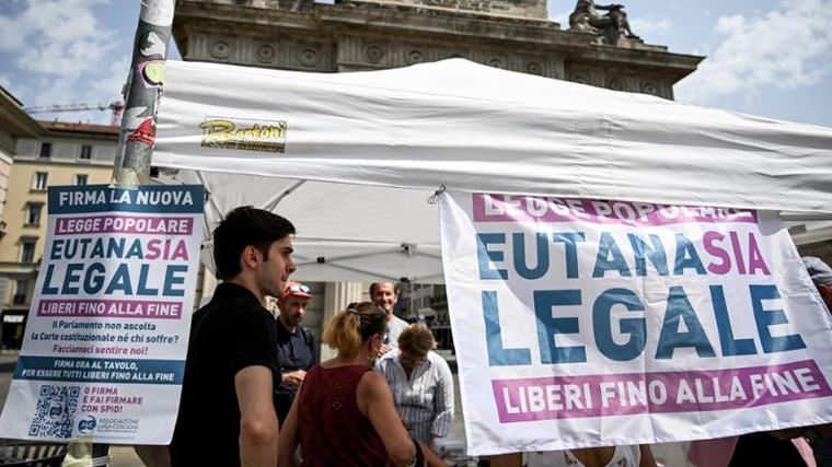 Fine vita, il muro di Meloni: no a una legge prima del voto. Ma Forza Italia va in pressing