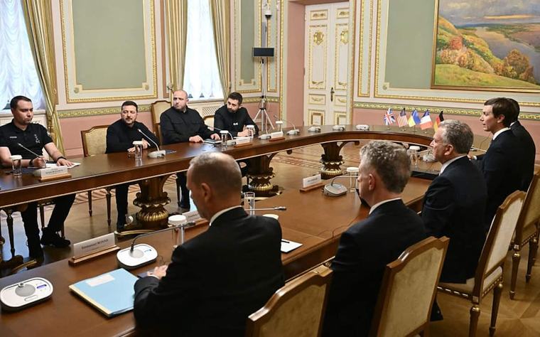 Zelensky: "Parlato con Usa di Patriot. Guerra anche in inverno" I colloqui Si sono svolti a Kiev i colloqui tra Zelensky e gli inviati americani Witkoff e Kushner. Il... 06 set - 23:59