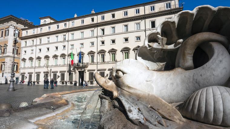 I 'passi' dell'esecutivo più longevo della Repubblica