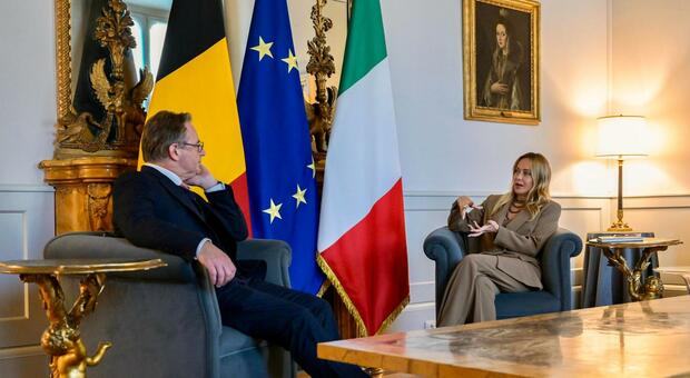 Meloni e il voto in Germania: reazione ai governi-ammucchiata. I timori per la ?tenuta? di Merz