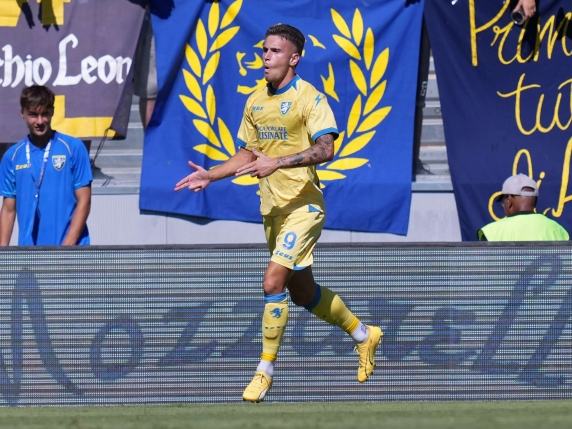 Chi è Antonio Raimondo, il bomber originario del Cilento che ha sorpreso la serie A: il papà finanziere, il fratello 18enne centravanti in erba e l'esordio grazie a Mihajlovic