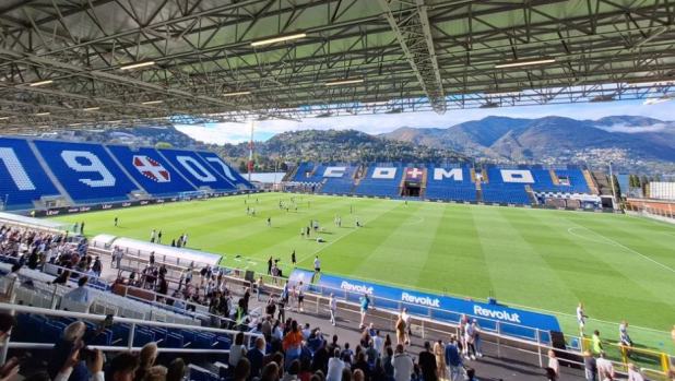 Il Sinigaglia è pronto al debutto: dopo tre trasferte il Como "vara" il suo stadio da Champions