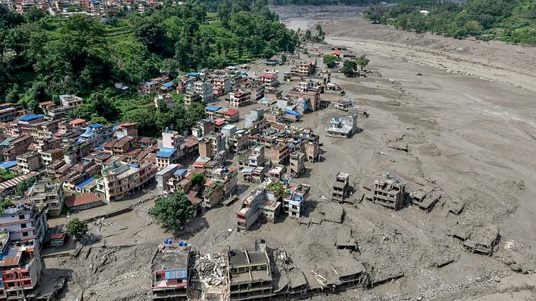 Nepal, turista italiana all'AGI: "Le guide ci avevano avvertiti, abbiamo cambiato itinerario"
