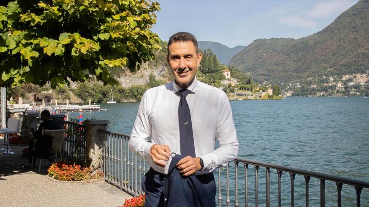 La galassia filorussa di Vannacci: ex parà, giornali, consolati e uomini premiati da Putin