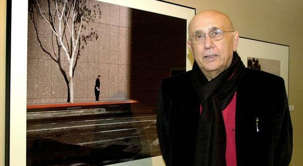 Morto Franco Fontana, il maestro della fotografia e del colore si è spento all'età di 92 anni