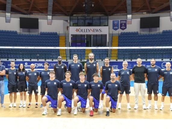 Vero Volley Monza, Eccheli riparte dai giovani: «Mi aspetto che questo gruppo diventi una squadra difficile da affrontare»