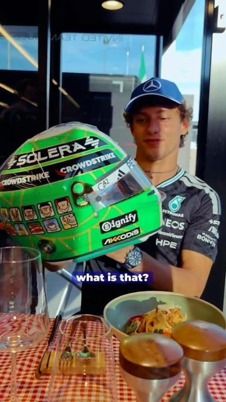 Perché sul casco di Kimi Antonelli c'è il disegno di un bidet, il curioso omaggio per il Gp di Monza