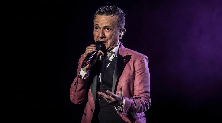 Pupo chiude il tour mondiale: “Festa di compleanno cantando dove è iniziata la mia carriera”