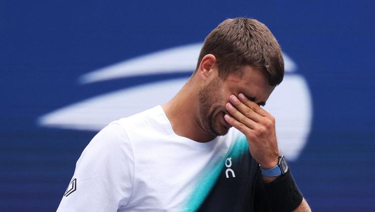 Cobolli saluta gli Us Open: Blockx vince in 4 set. Darderi batte Sweeny e vola agli ottavi