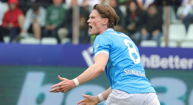 Tegola Napoli, McTominay si opera per una «aritmia cardiaca benigna». Quando torna in campo e quante partite salterà