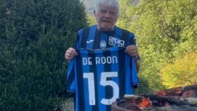Atalanta, il video dell'imprenditore Acquaroli mentre brucia la maglia di de Roon comprata all'asta di beneficenza