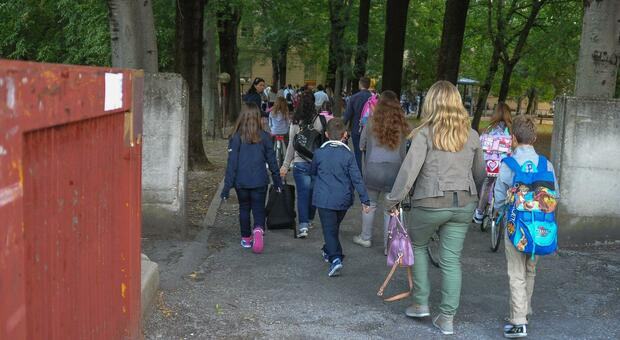 Scuola, mancano gli insegnanti: 2mila i posti vacanti. Ed entra in gioco l'esercito dei supplenti