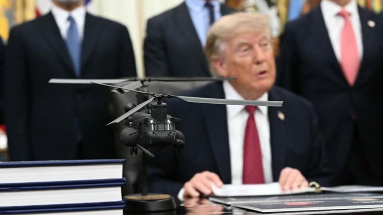 Trump su Hormuz: "Dovremmo chiamarlo Stretto di Trump?"