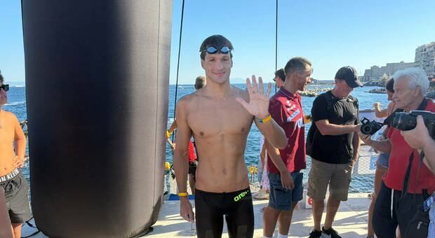 Capri-Napoli 2026, Alessio Occhipinti vince per la quinta volta: eguagliato il record di Giulio Travaglio