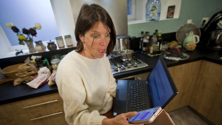 Sintomi da stress digitale per quasi 7 italiani su 10