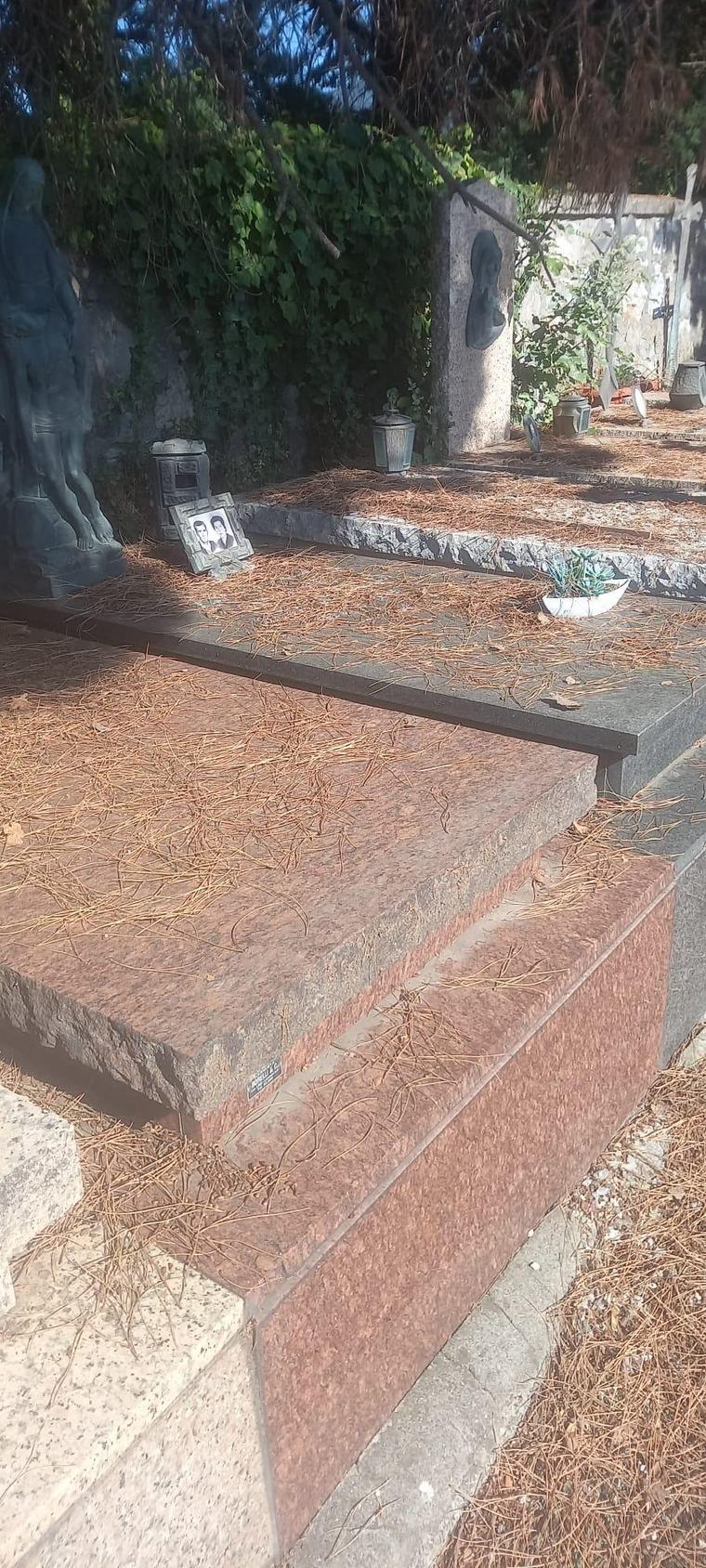 Cimitero abbandonato a Camigliano. La denuncia di Triggiani (FdI)