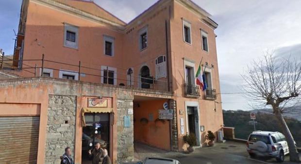 Calitri, ragazza di 28 anni presa a martellate dal suo ex compagno