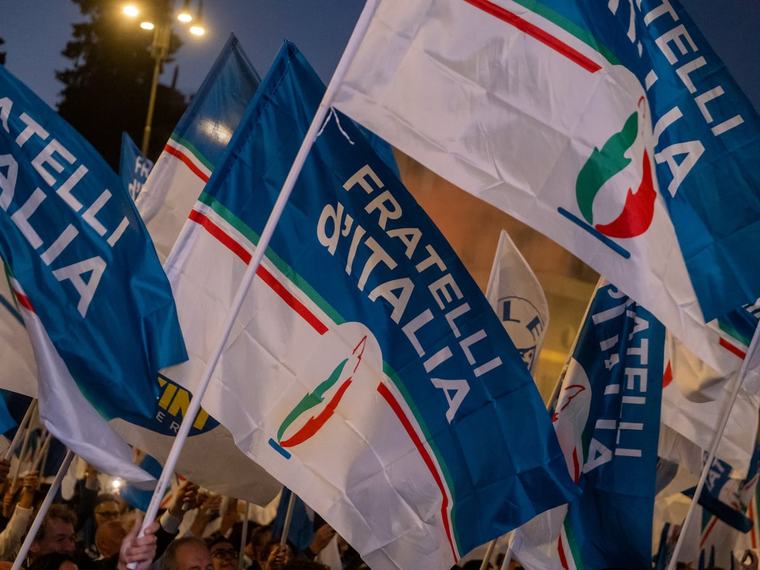 “Ecco i benefici della stabilità”. FdI celebra i record del governo
