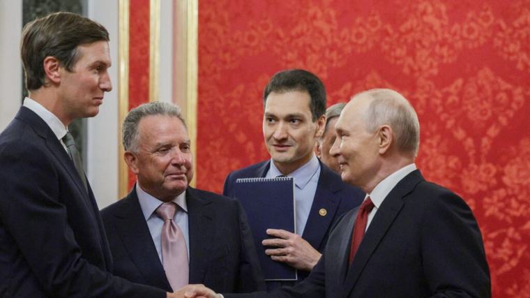Tre ore a colloquio con Putin: com'è andato l'incontro degli inviati di Trump e cosa succede ora