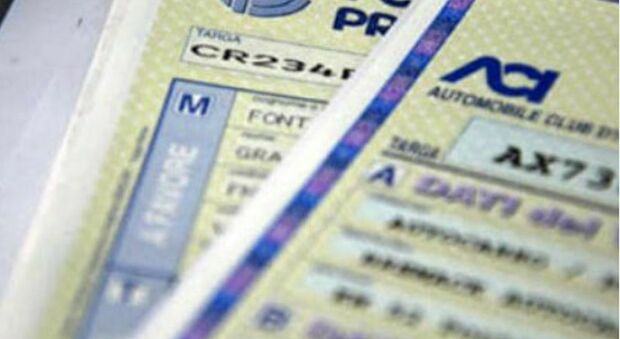 Esenzioni bollo auto: guida completa per benzina, diesel, auto elettriche, ibride e gpl, novità dalla manovra