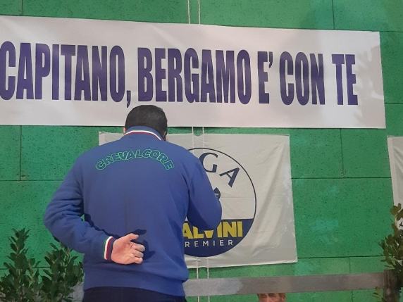 Bergamo, la base della Lega divisa sul futuro di Salvini. «L'unica soluzione è che torni a fare il ministro degli Interni»