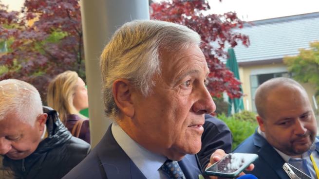 Tajani: «Non escludo tentativi d'influenza russa sul voto in Italia»