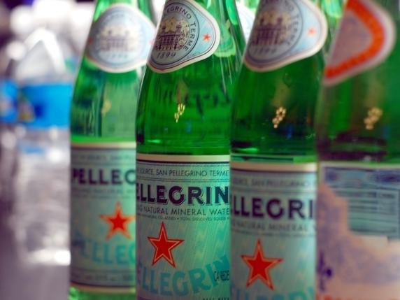 San Pellegrino, dove va l’acqua made in Italy dopo l’addio di Nestlé? Può crescere ancora con un private equity?