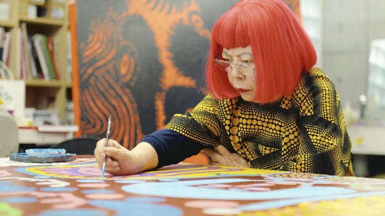 È morta Yayoi Kusama, la regina dei pois