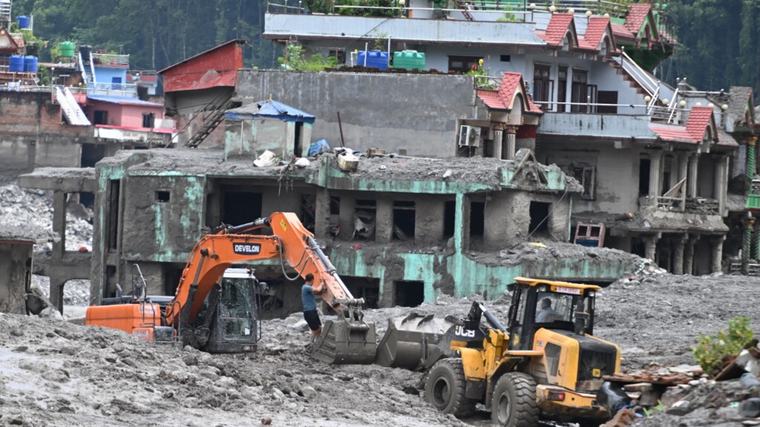 Alluvione in Nepal: il numero dei dispersi sale a 3000. "La ricostruzione costerà miliardi...