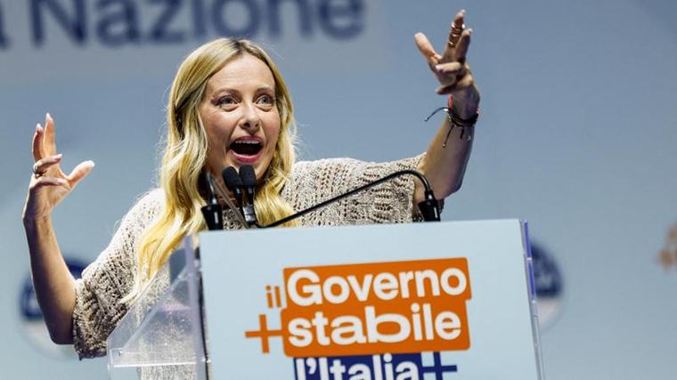 Meloni da Bari lancia tre sfide