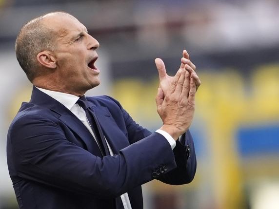 Napoli ko con l'Inter, Allegri: «Non possiamo commettere certi errori»