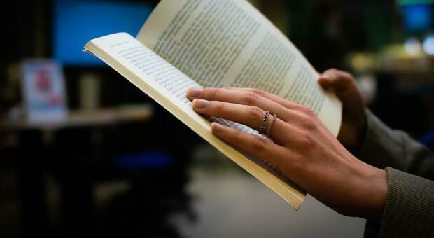 Giugliano Street Book: nasce il festival in piazza Gramsci, ospite il procuratore Raffaele Cantone