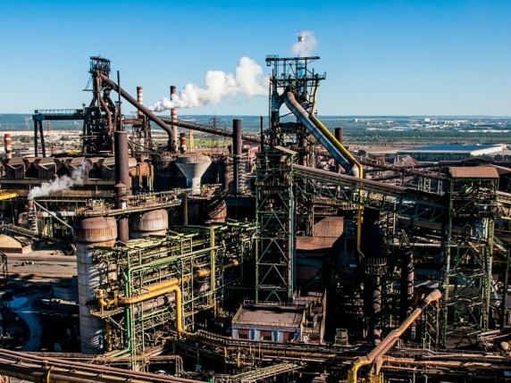 Ex Ilva, attesa per la decisione dei giudici sulla chiusura dell’area a caldo. Polemiche sulla costituzione della Regione Puglia