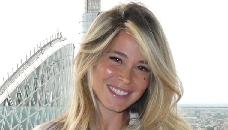 Diletta Leotta, sui social gli scatti sensuali in shorts ma gli utenti si scatenano: “E Ignazio Moser?”