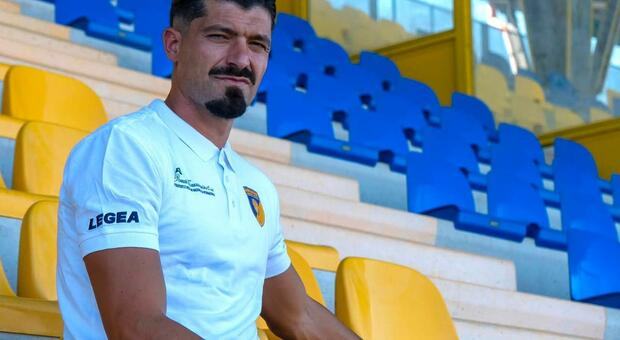 Giugliano, derby con il Sorrento: Di Napoli lancia subito Varone