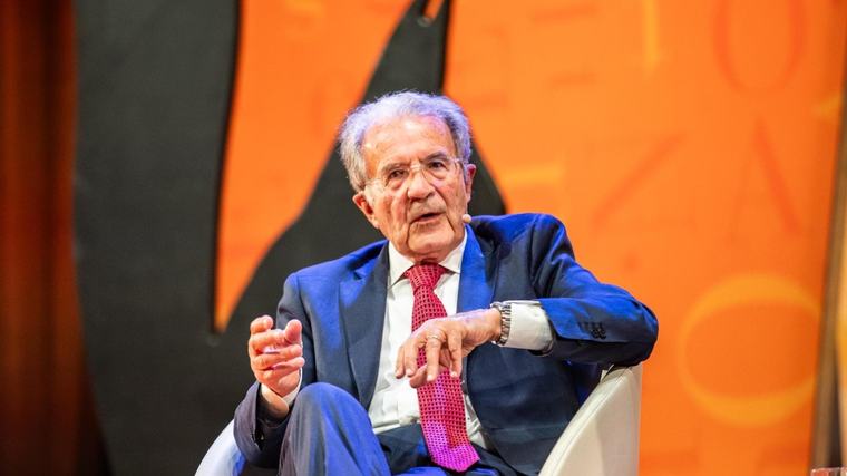 Prodi: “Fatto colossale, mai accaduto dal ’45. L’Europa è in pericolo”