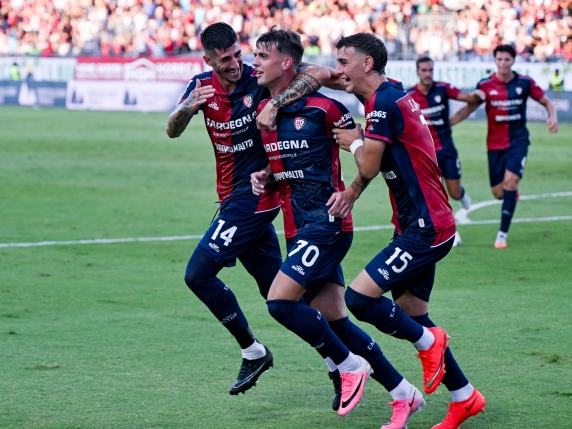 Il Cagliari riparte: 1-0 al Lecce, in gol Daniel Maldini
